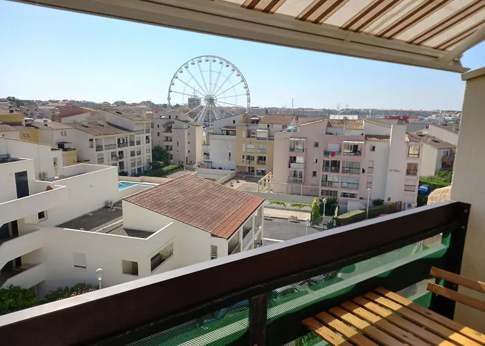 La Baleine Rose, T2 Vue Dégagée Sur Le Centre Port Appartement Agde